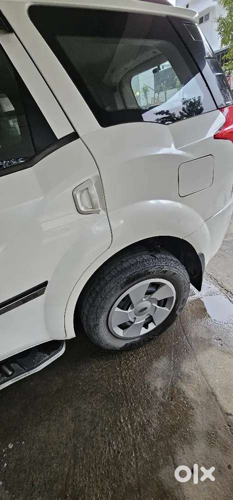Mahindra Xuv500 W4  2017  Diesel  First Owner