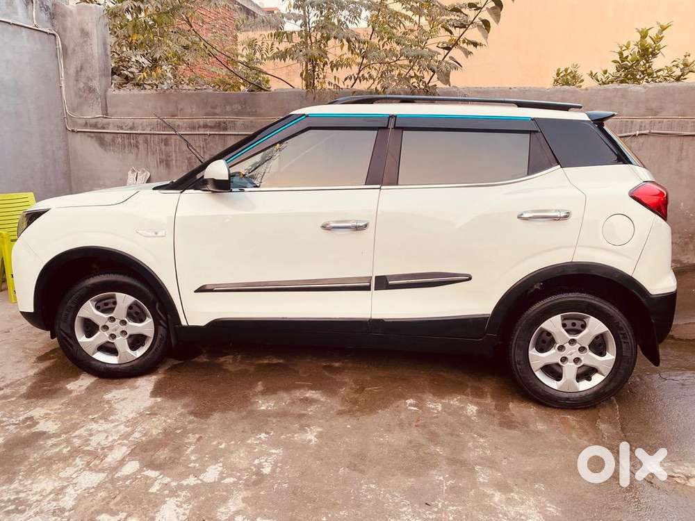 Mahindra Xuv300 Turbosport 2020 Petrol Well Maintained