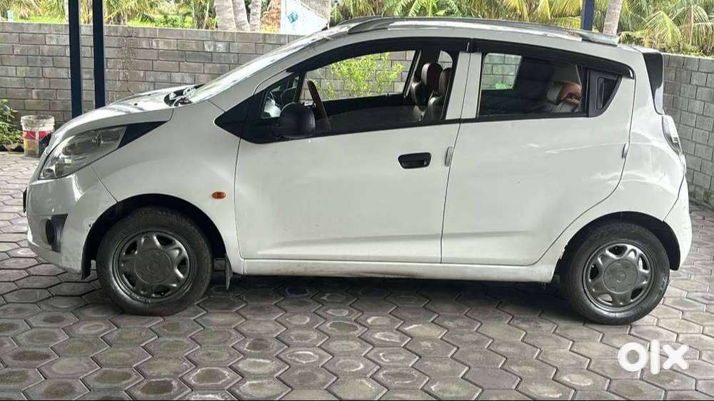 Chevrolet Beat Cng & Petrol