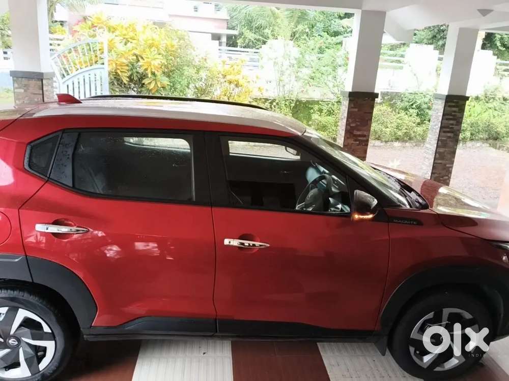 Nissan Magnite 1.0 2025