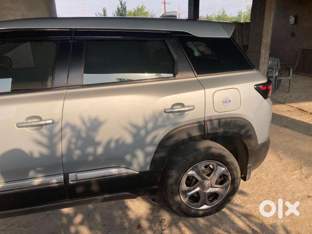 Maruti Suzuki Brezza 2022 Petrol Well Maintained