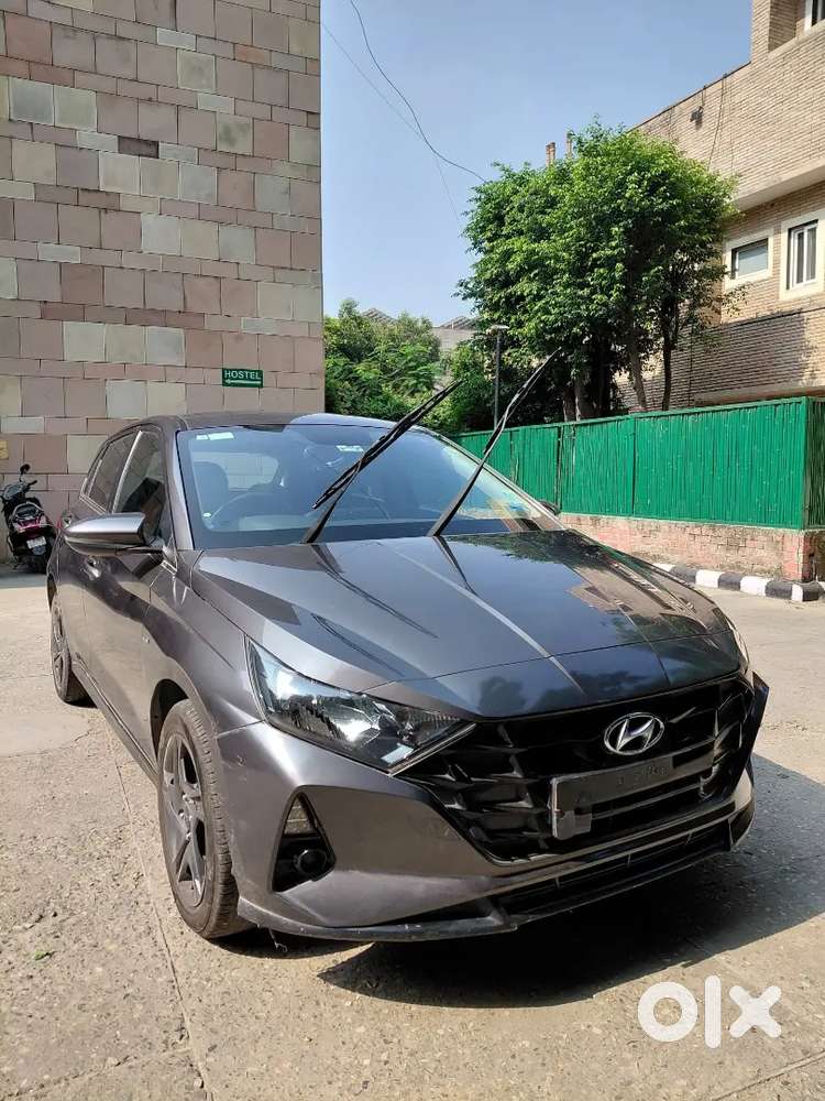 Hyundai New I20 Sportz 1.2 Ivt Automatic &ndash; 2021 | Delhi Registered