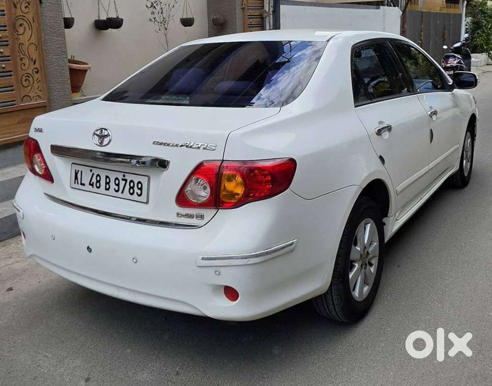 Toyota Corolla Altis J, 2011, Diesel