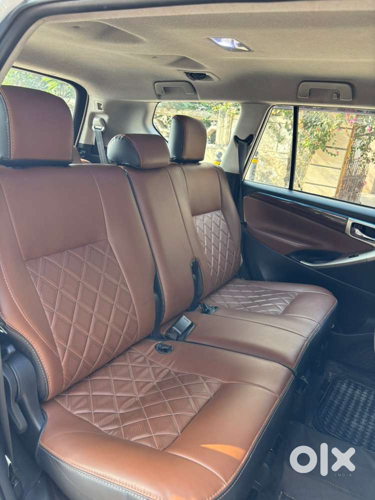 Toyota Innova Crysta