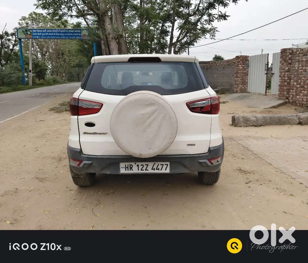Ford Ecosport 2015 Diesel Car 29 Kmpl Mileage