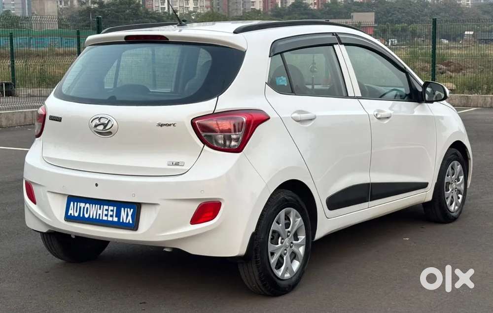 Hyundai Grand I10 [ ] 1.2 Kappa Vtvt Sportz, 2016, Petrol