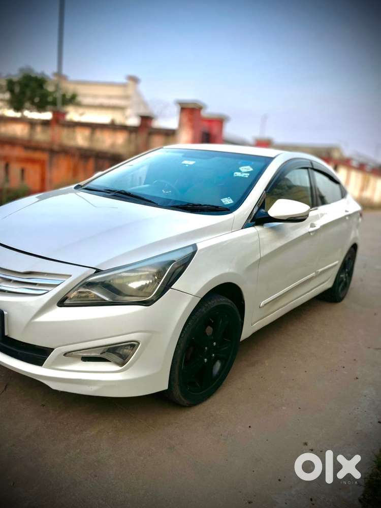 Hyundai Verna 2016