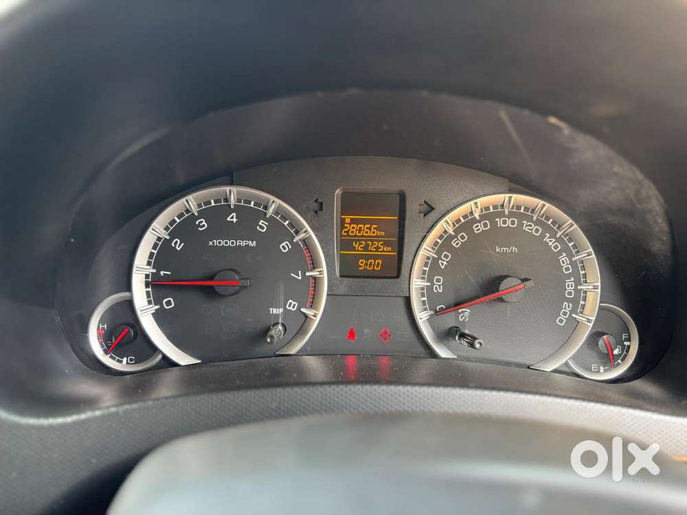 Maruti Suzuki Swift Vxi + Manual, 2014, Petrol