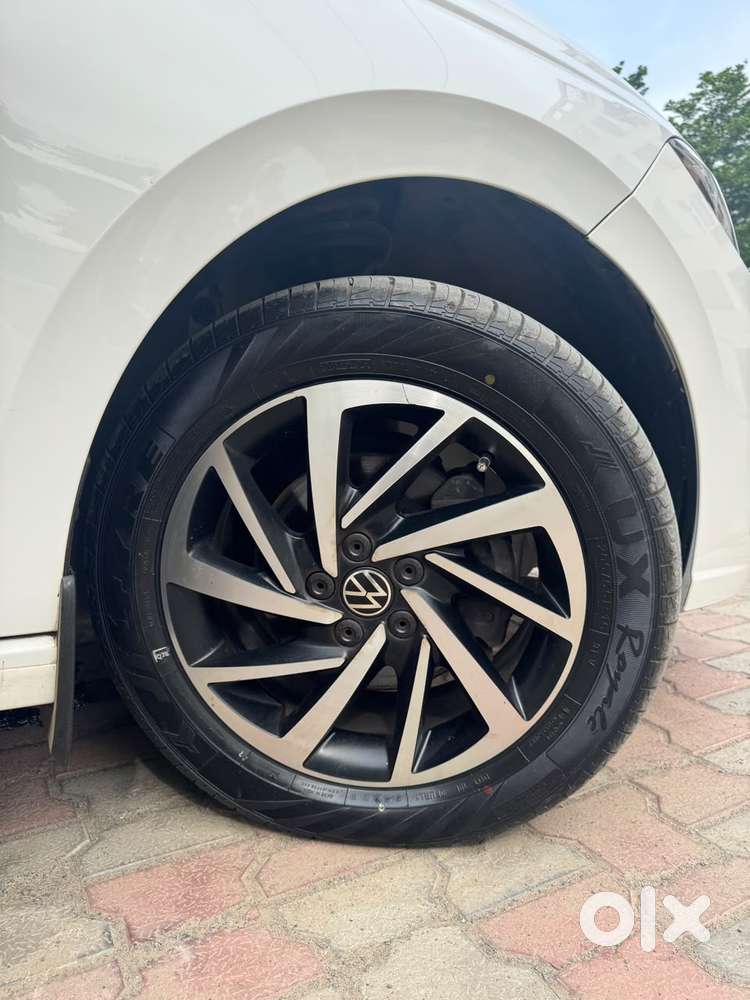 Volkswagen Virtus Topline 1.0 Tsi Mt, 2023, Petrol