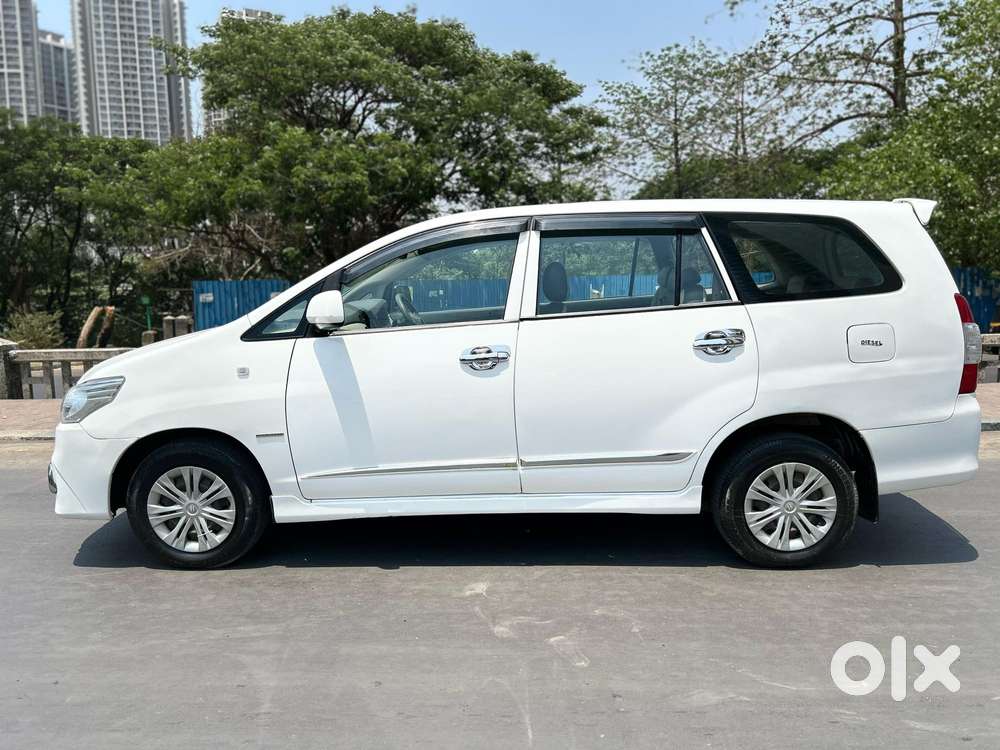 Toyota Innova 2.5 G (diesel) 8 Seater, 2014, Diesel