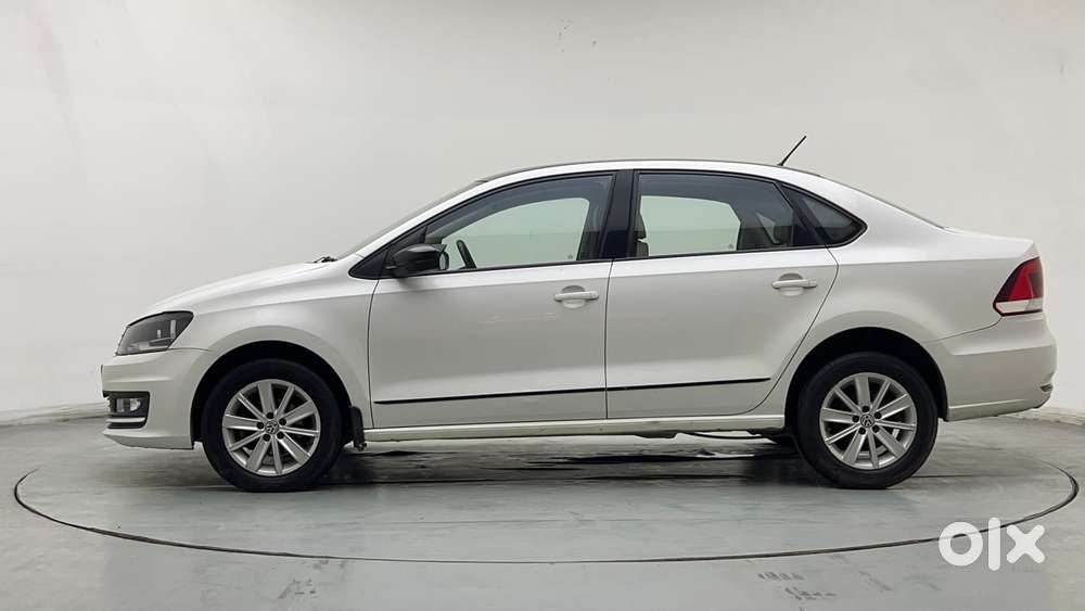 Volkswagen Vento Petrol Highline, 2015, Petrol
