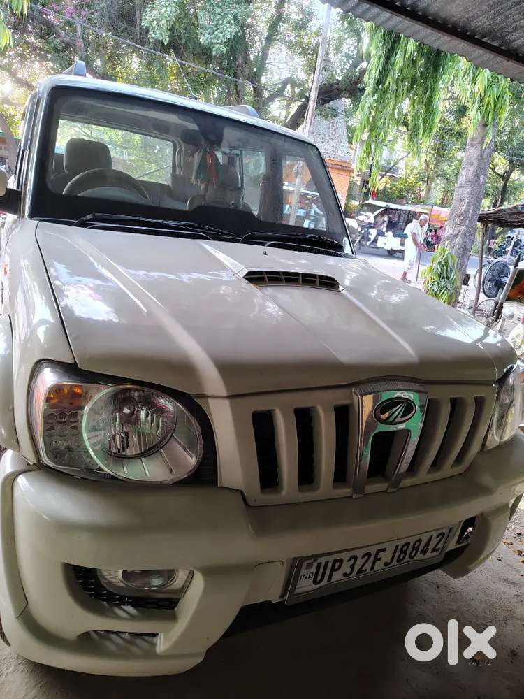 Mahindra Scorpio 2015 Diesel 97000 Km Driven