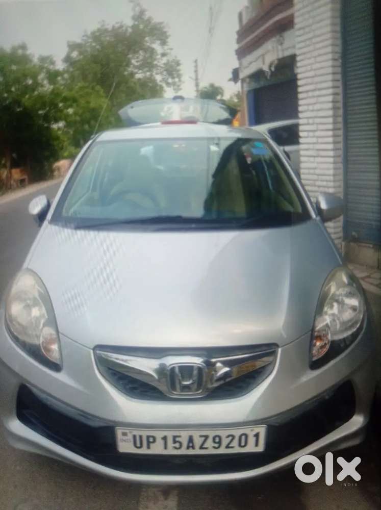 Honda Brio 2012 Petrol Well Maintained