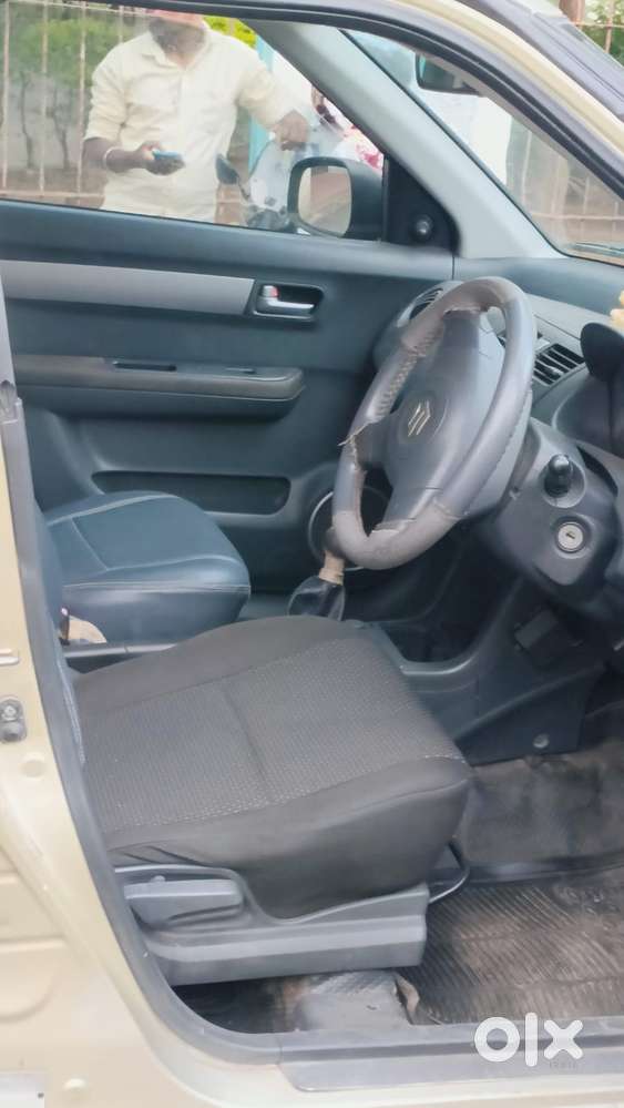 Maruti Suzuki Swift Vxi Bsiv, 2006, Petrol