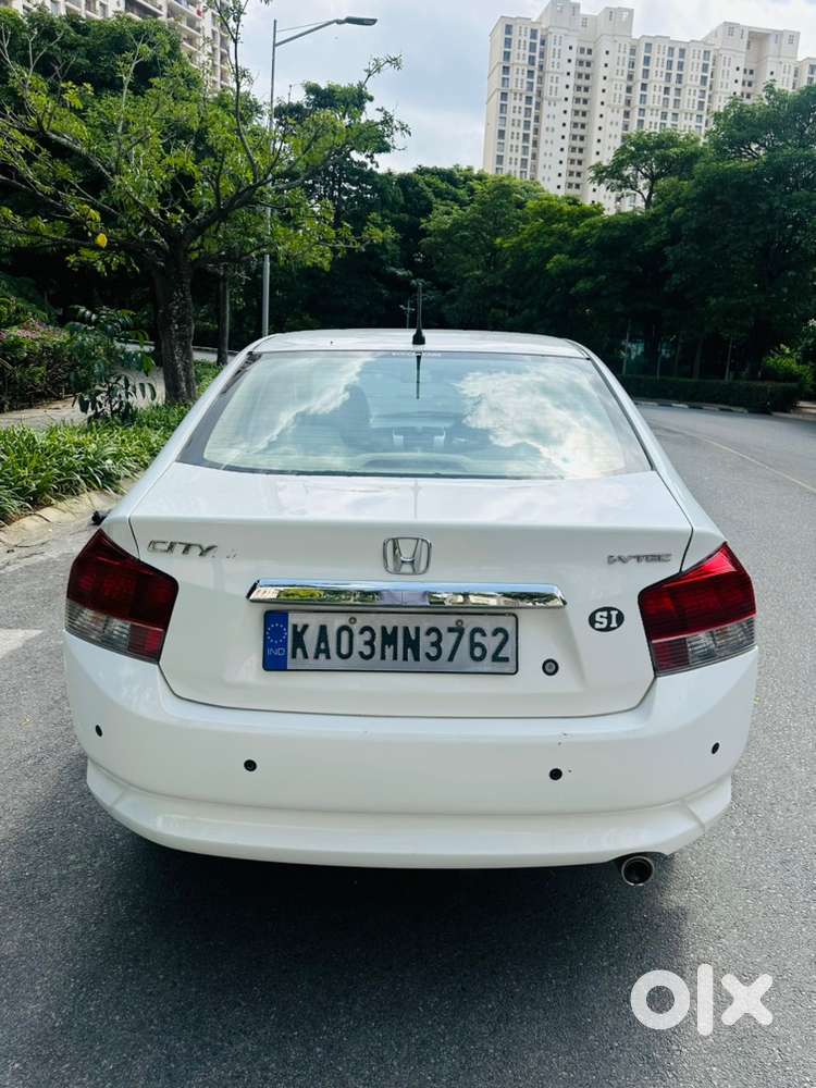 Honda City Petrol V At 2011