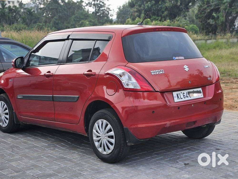 Maruti Suzuki Swift 2011-2014 Vxi, 2013, Petrol