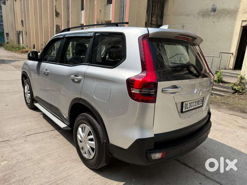 Mahindra Scorpio N Z4 Petrol Mt 7 Str, 2023, Petrol