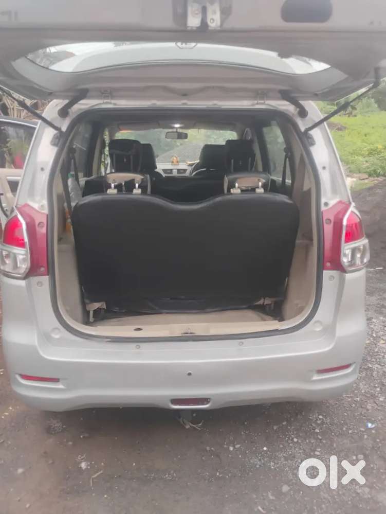 Maruti Suzuki Ertiga Zdi 2012