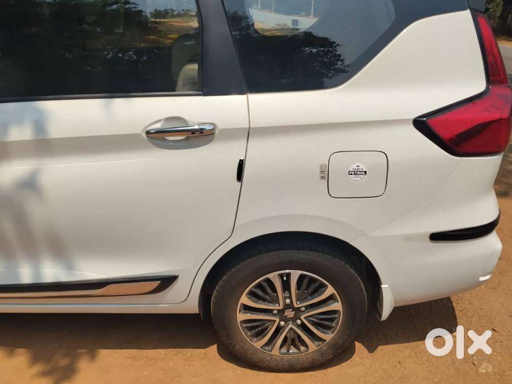 Maruti Suzuki Ertiga 2025 Petrol 1000 Km Driven