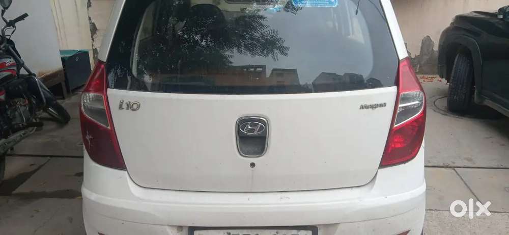 Hyundai I10 Magna 2015 मैन्युअल पेट्रोल