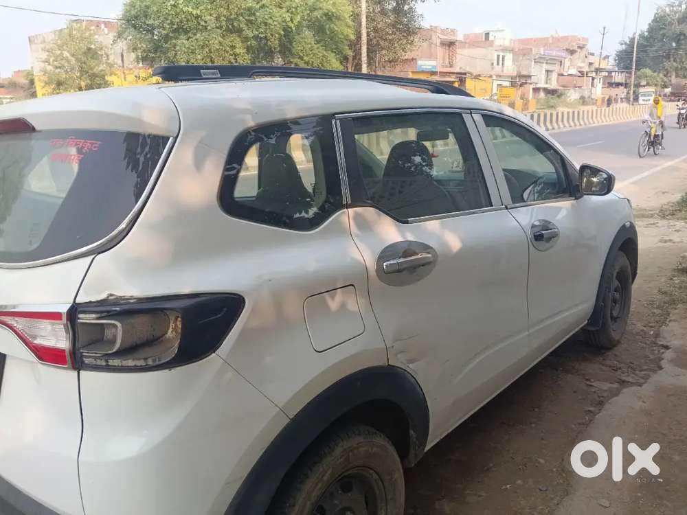 Renault Triber Rxe 2023