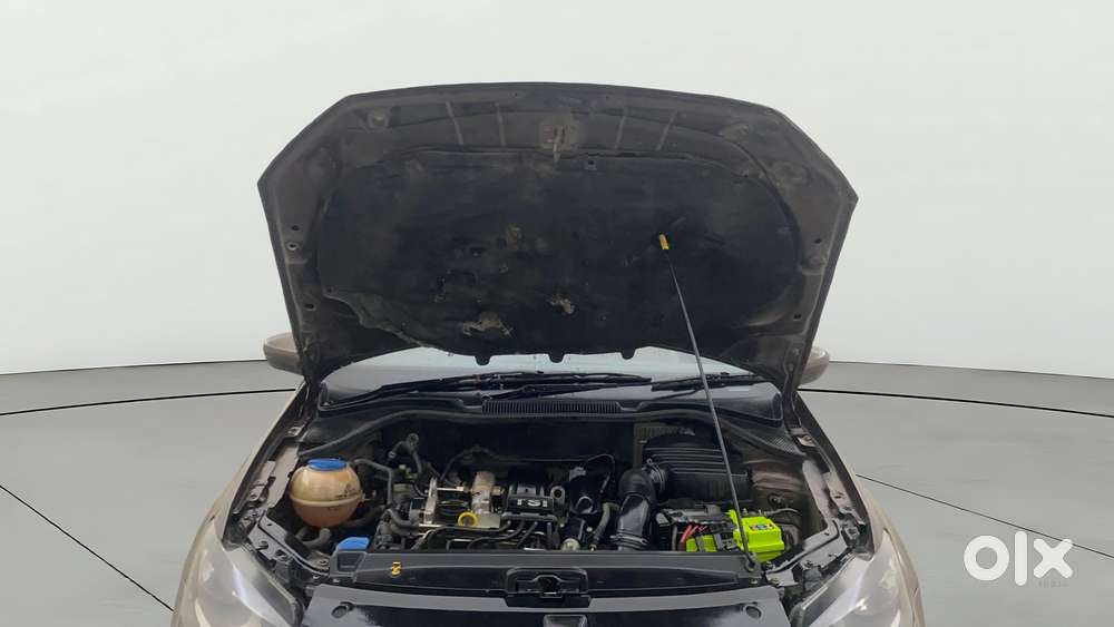 Volkswagen Vento 2010-2013 Petrol Highline At, 2016, Petrol