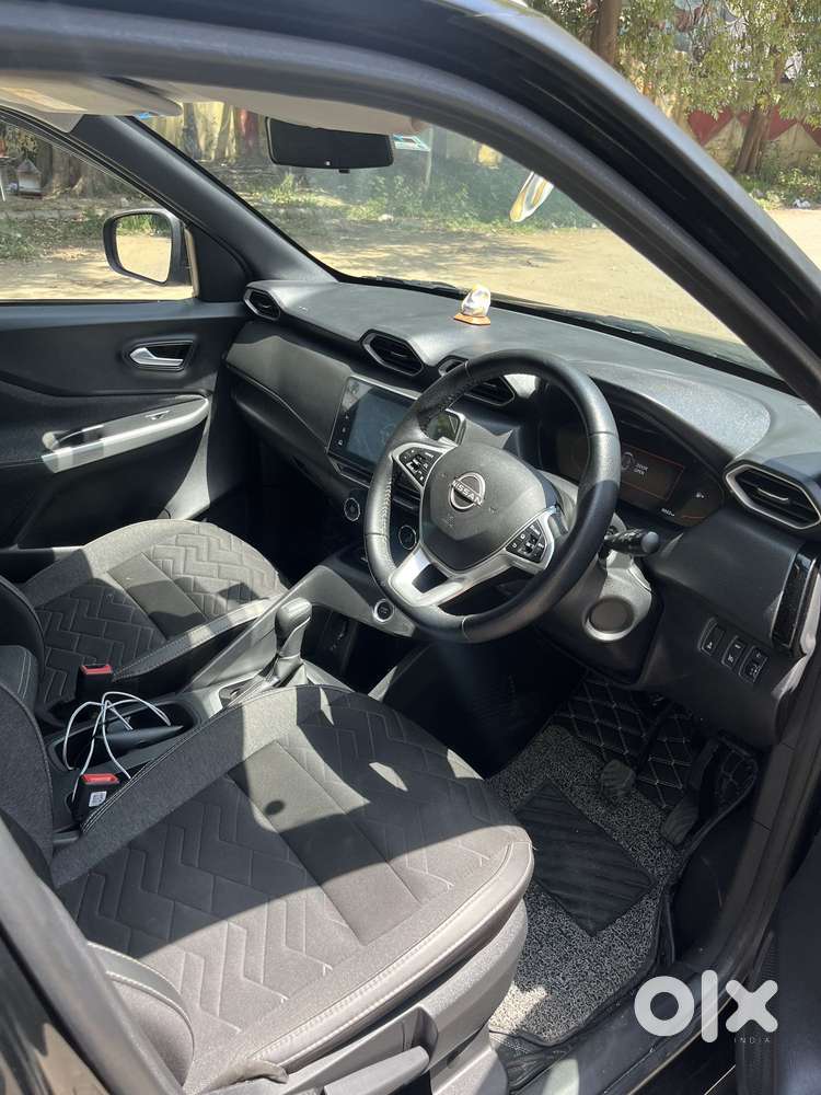 Nissan Magnite 1.0 Xv Premium Turbo Cvt (o), 2022, Petrol