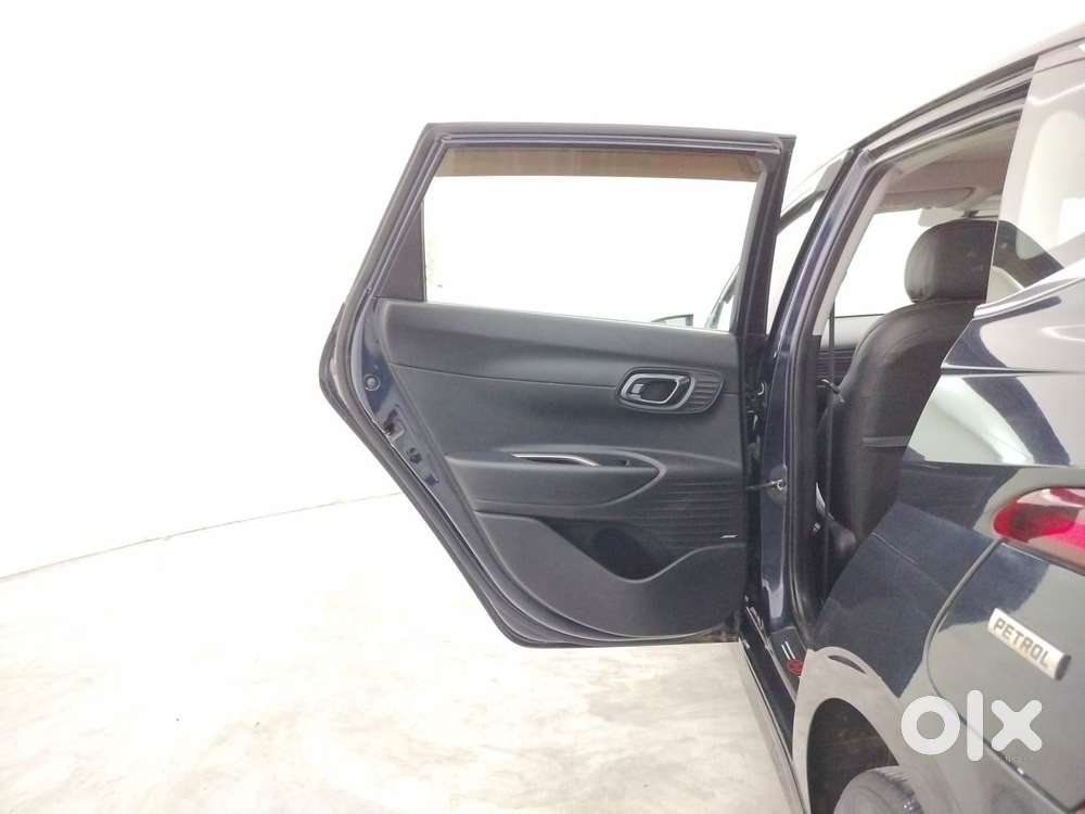 Hyundai I20 Asta (o) 1.2 Ivt, 2023, Petrol