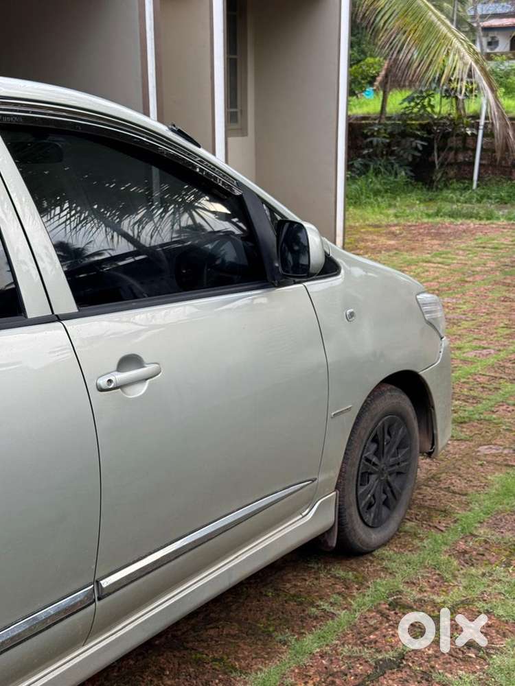 Toyota Innova Diesel Manual 2012