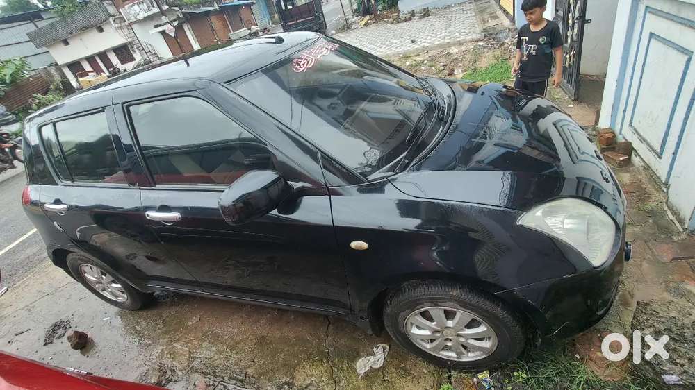 Maruti Suzuki Swift Zxi 2010 Model