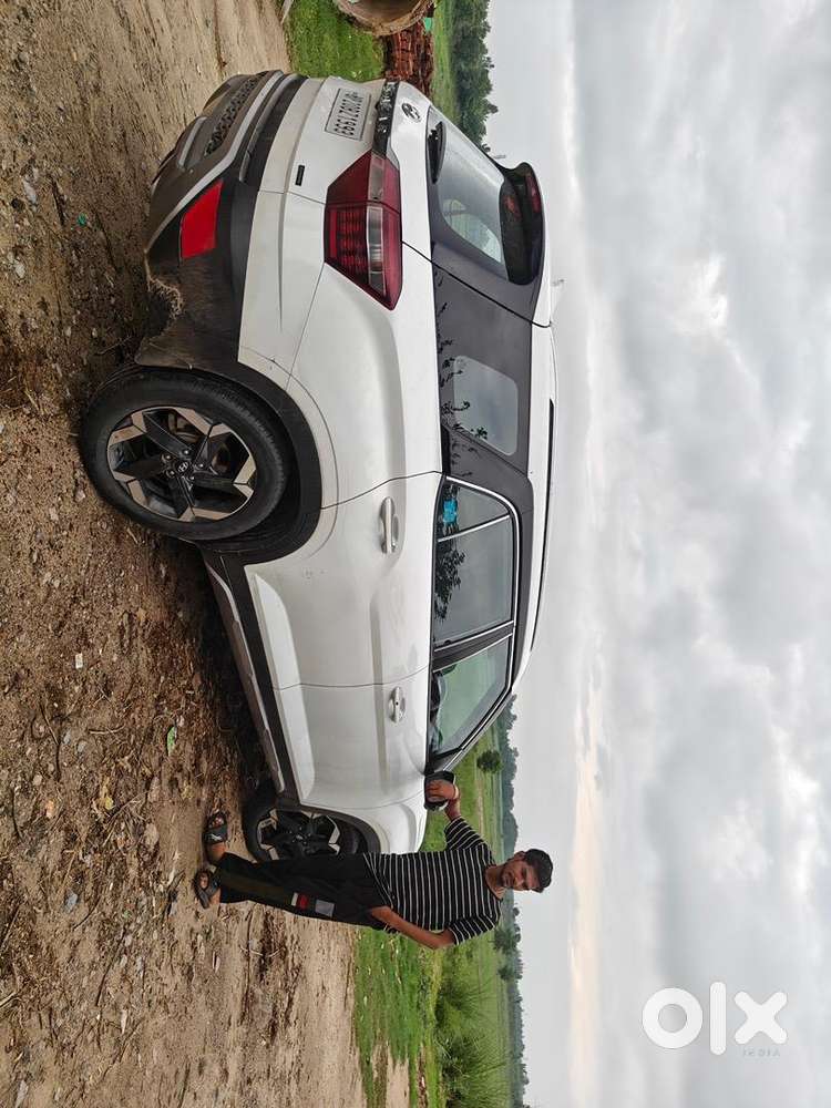 Hyundai Alcazar 2021 Petrol Well Maintained