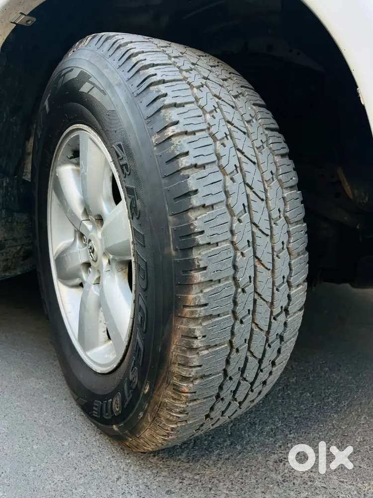 Toyota Fortuner 3.0 2011