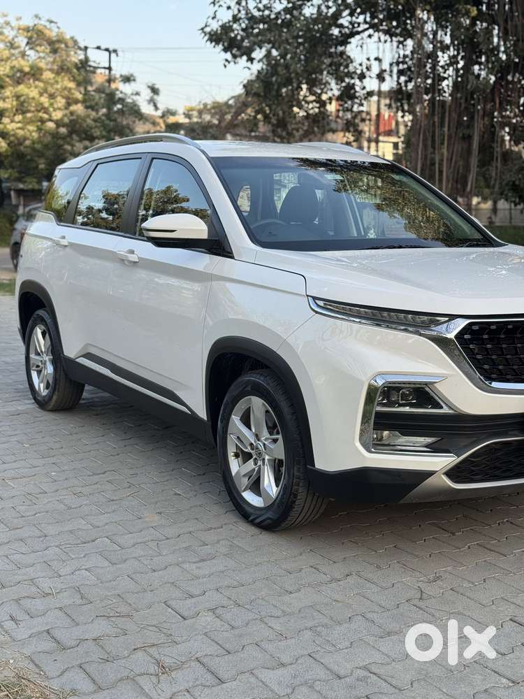 Mg Hector
