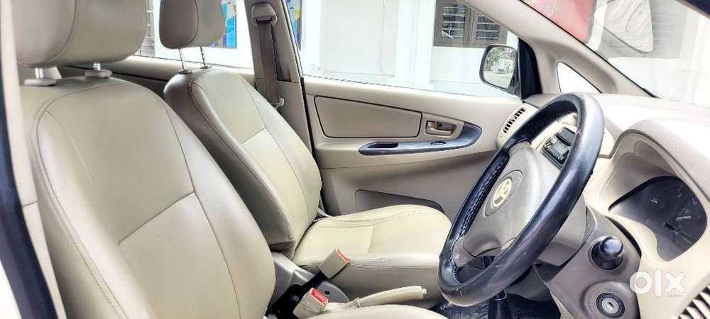 Toyota Innova 2.5 G (diesel) 7 Seater, 2013, Diesel