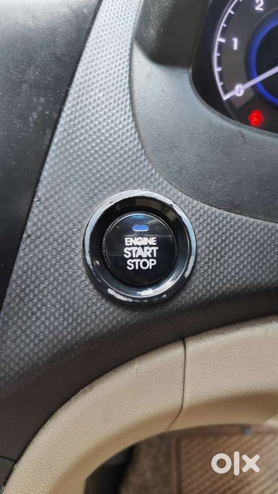 Hyundai Verna Fluidic 1.6 Crdi Sx Opt, 2011, Diesel