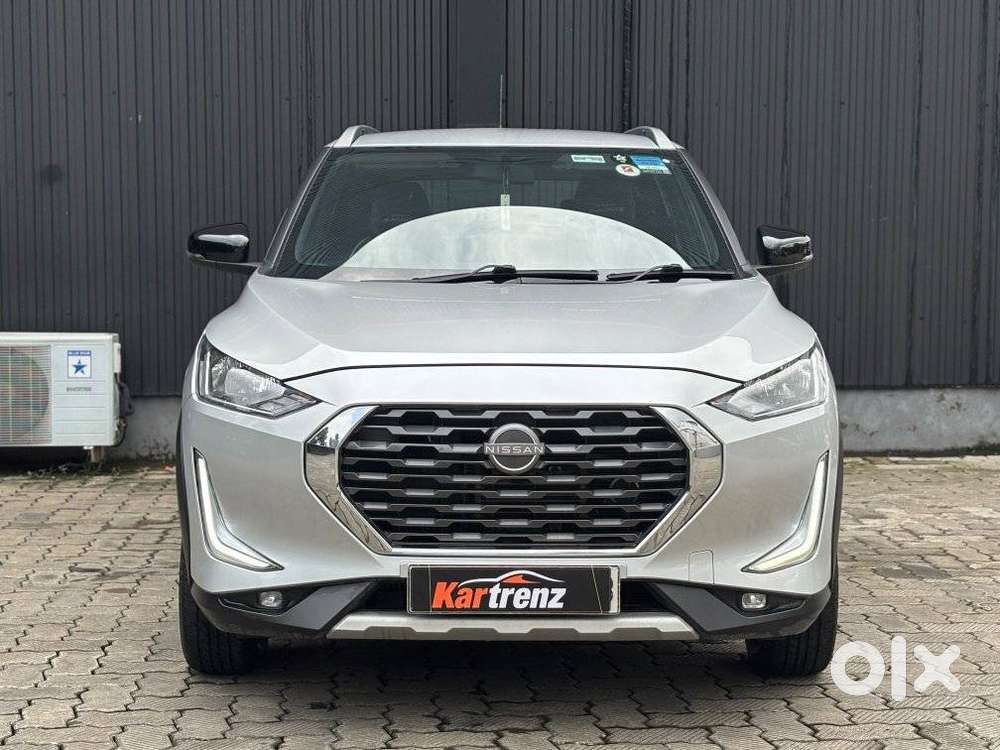 Nissan Magnite 1.0 Xv Turbo Cvt, 2022, Petrol