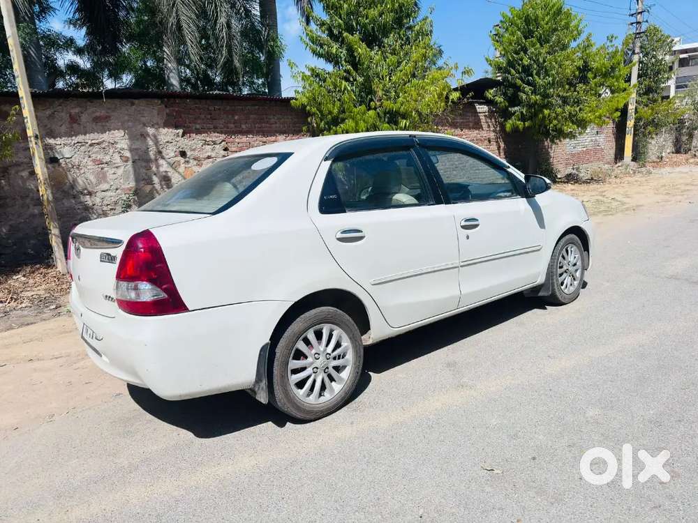 Toyota Etios 2016 Diesel Well Maintained