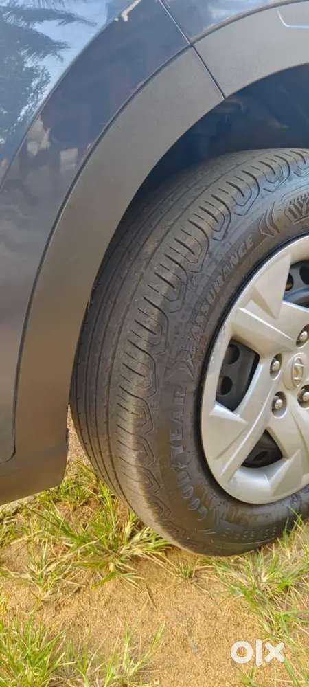 Hyundai Venue 2020 Petrol Well Maintained