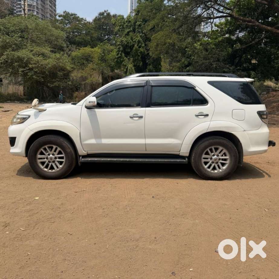 Toyota Fortuner 3.0 4x2 Automatic, 2013, Diesel