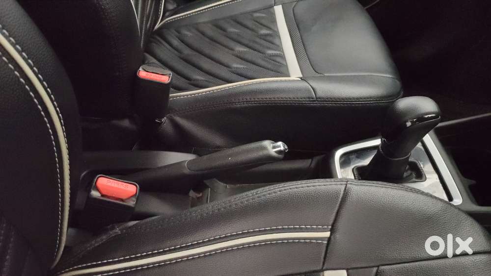 Maruti Suzuki Swift Amt Vxi, 2018, Petrol