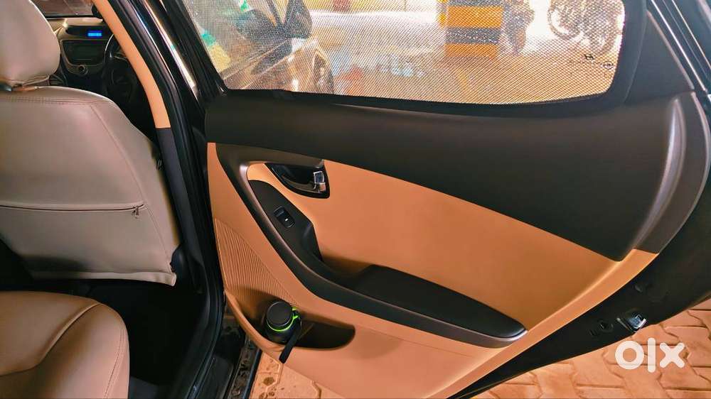 2014 Hyundai Fluidic Elantra 1.8 Litre Mt