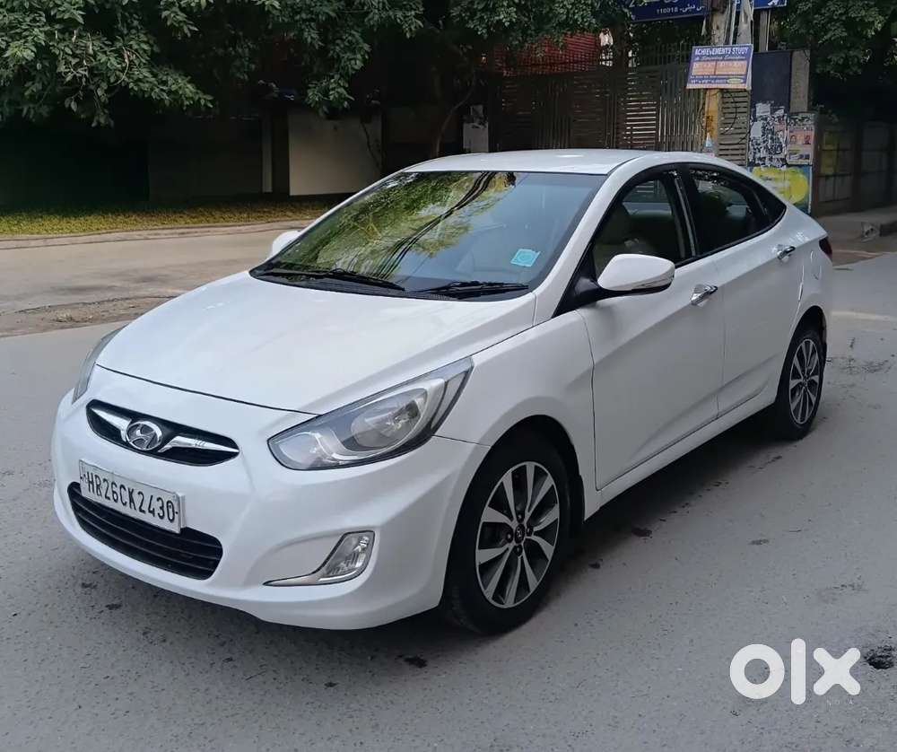Hyundai Verna Fluidic 1.6 Vtvt Sx, 2014, Petrol