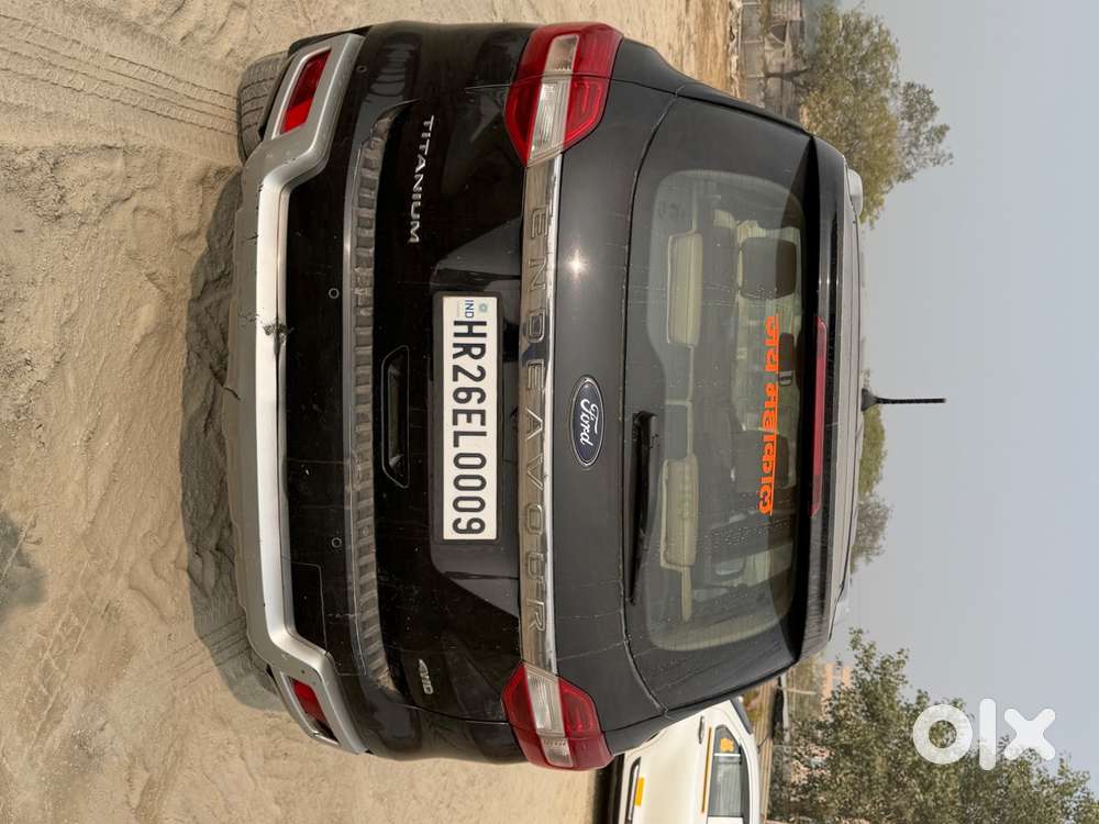 Non Accidental Single Hand Driven Car With All Company Service Record