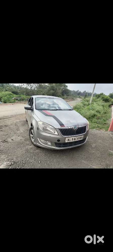 Skoda Rapid Elegance 2012 Diesel Manual