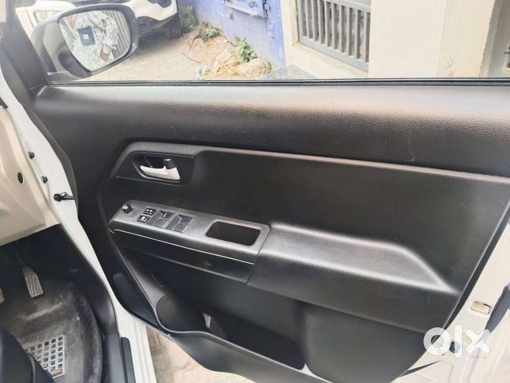 Maruti Suzuki Wagon R Vxi Optional, 2023, Petrol