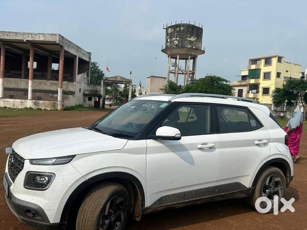 Hyundai Venue 2022 Petrol Good Condition