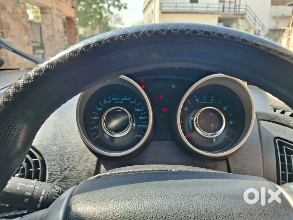 Mahindra Xuv500 2015 Diesel Well Maintained