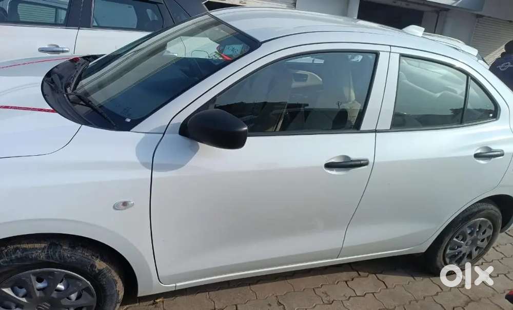 Maruti Suzuki Dzire 2025 Cng 40000 Km Driven