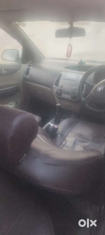 Hyundai I20 2012 Cng & Hybrids 140000 Km Driven