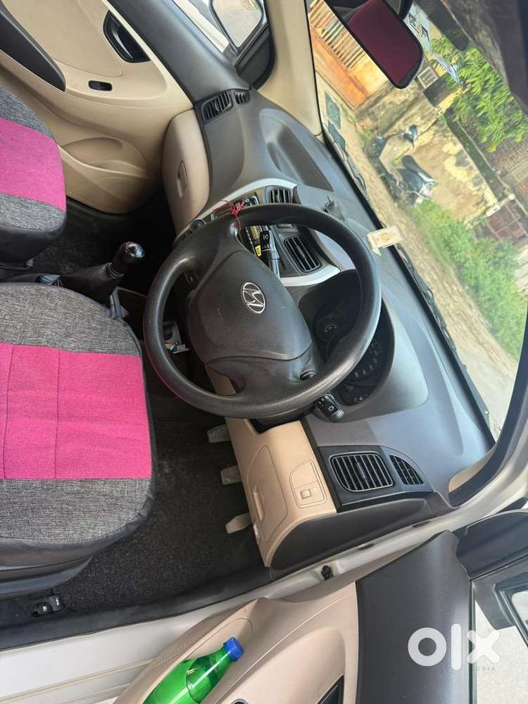 Hyundai Eon 2012 Petrol Well Maintained